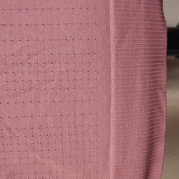 Athleta dark pink In Motion tee athletic short sleeve t-shirt, size small - Picture 3 of 10